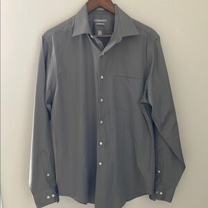Men's Gray Dress Shirt
